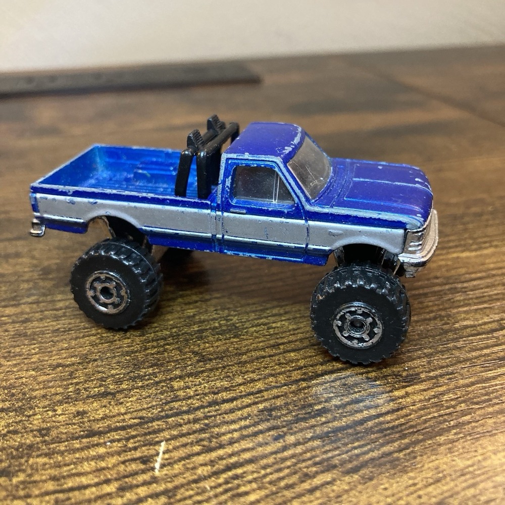 Matchbox Ford F-150 4x4 Blue 1993 with Silver Stripe